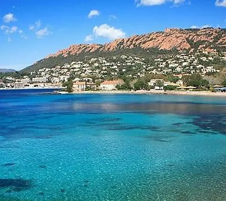 Кемпинг Frantheor Saint-raphael 4 Etoiles Сен-Рафаэль